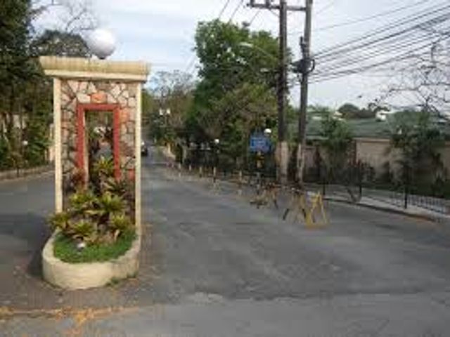 FOR SALE - Two Storey Mid Upper Side House and Lot in Loyola Grand Villas, Quezon City