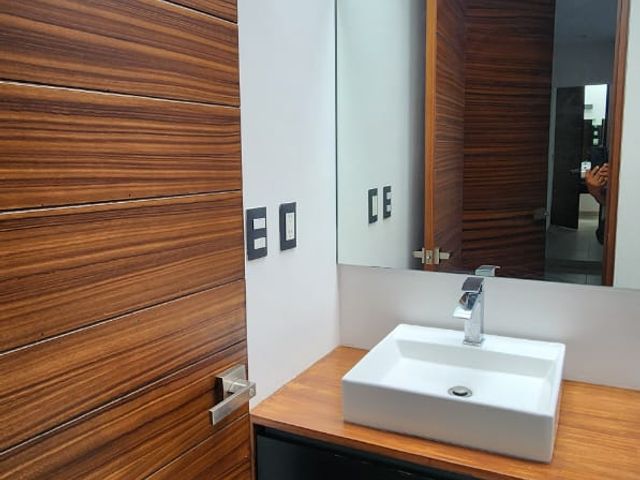 place photo 43
