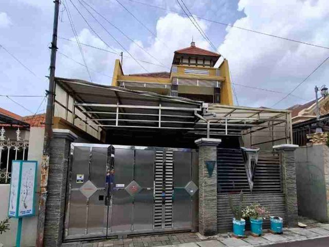 Rumah Surabaya* 
📍 *Simogunung Barat*