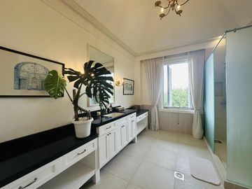 place photo 46