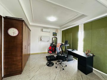 place photo 70