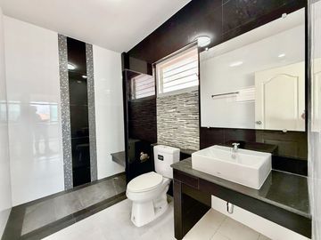 place photo 46