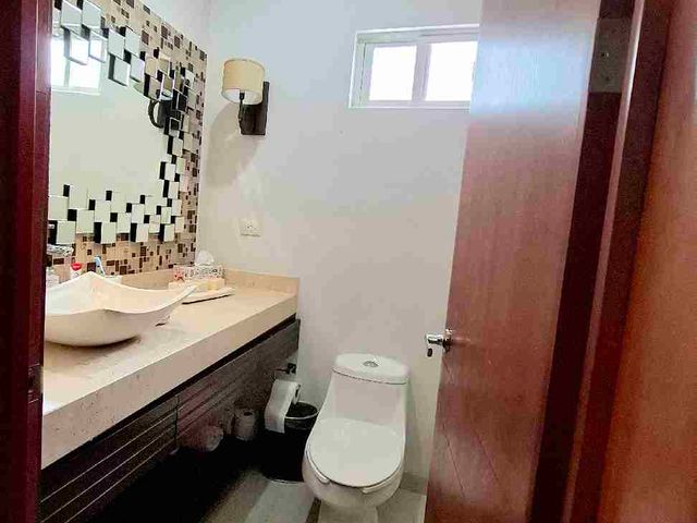 place photo 28
