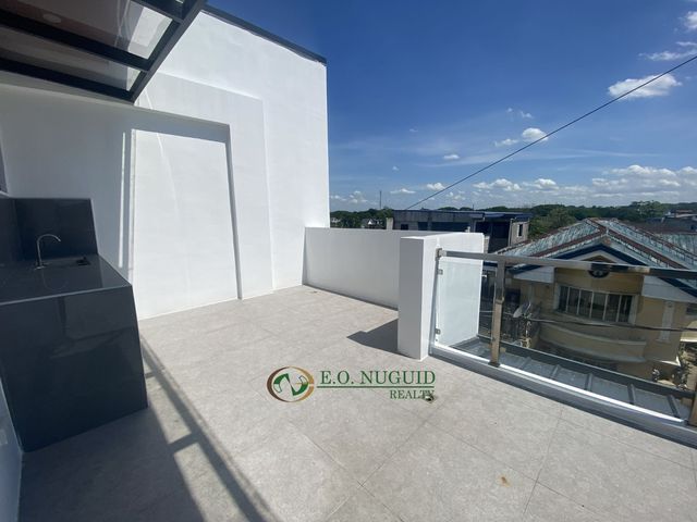 place photo 39