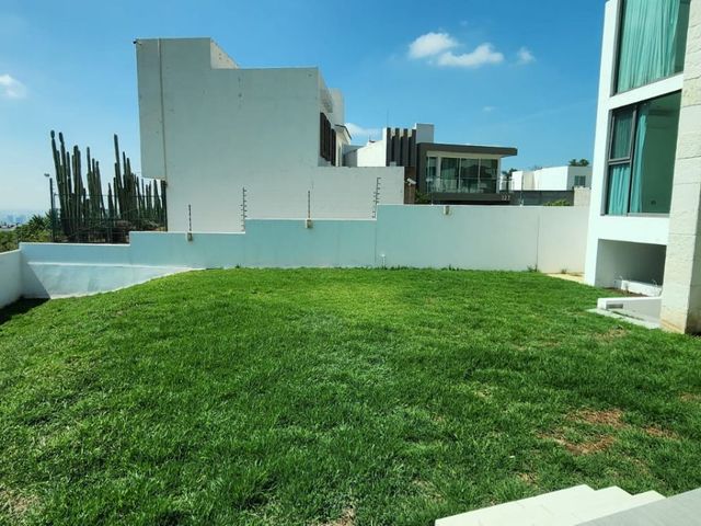 place photo 84