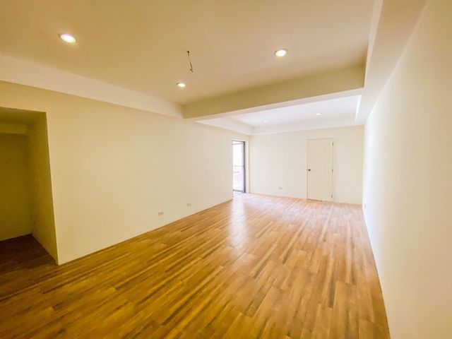 place photo 75