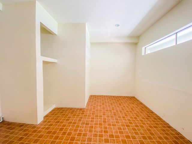 place photo 83