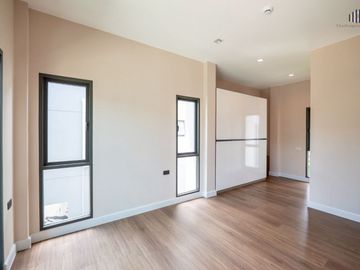 place photo 55