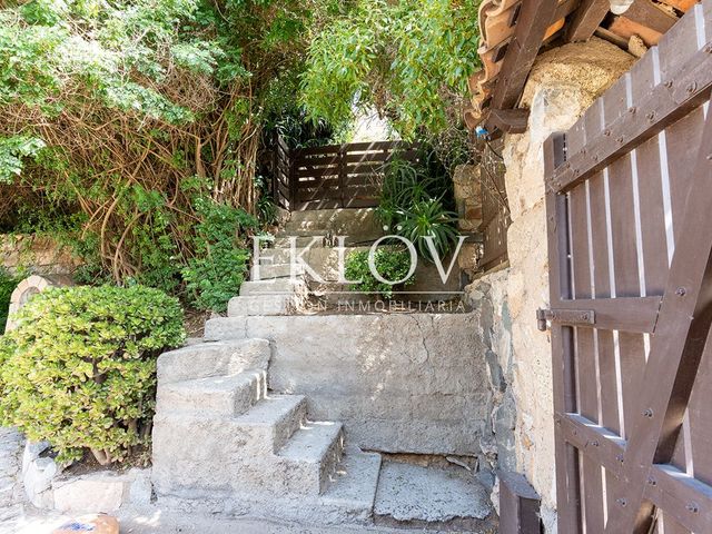 place photo 64