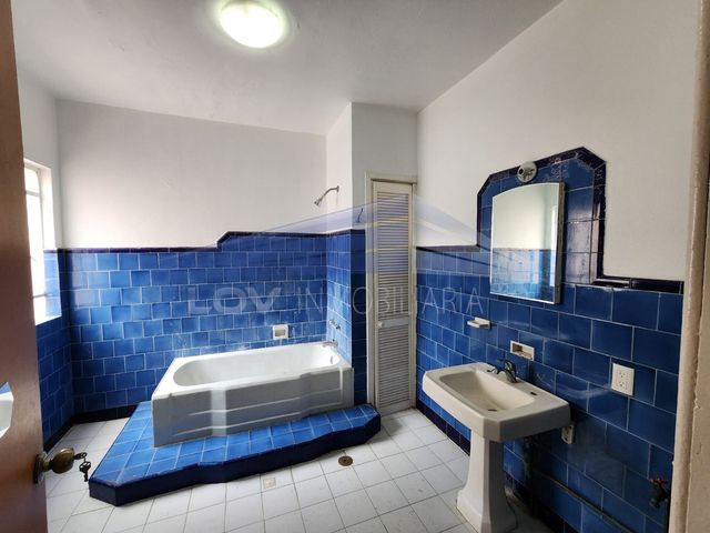 place photo 50