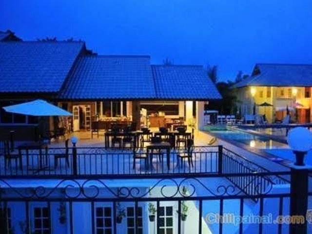 place photo 24