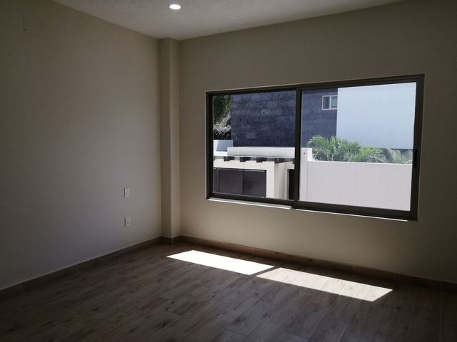 place photo 48