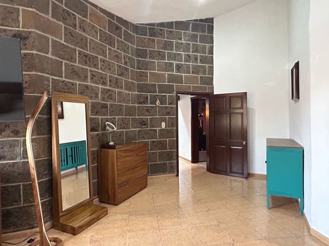 place photo 48