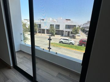 place photo 38