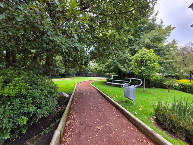 place photo 43