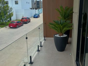 place photo 71