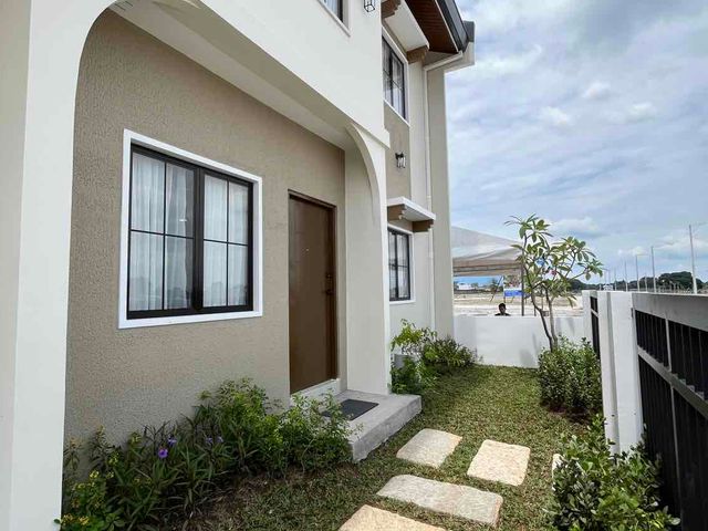 place photo 23