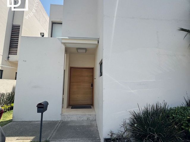 place photo 32