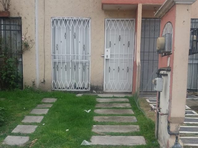Venta De Casa, Adjudicada, Unidad Habitacional Real Del Valle, Acolman, Estado De Mexico