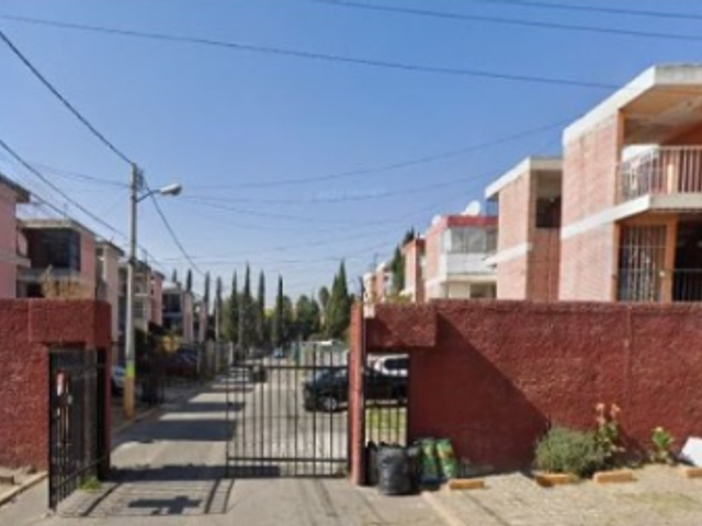 Venta De Casa, Adjudicada, Unidad Habitacional, La Veleta, Ecatep De Morelos, Estado De Mexico