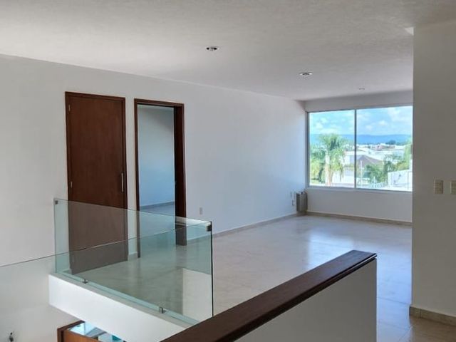 place photo 49