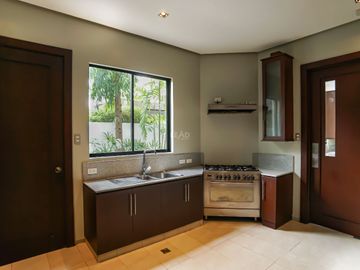 place photo 51