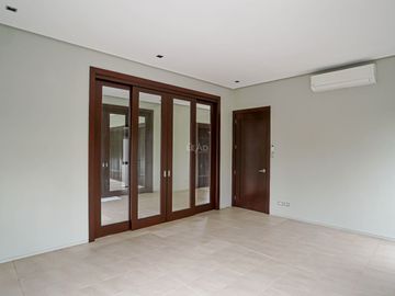 place photo 55