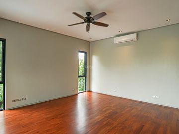 place photo 58