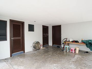 place photo 70