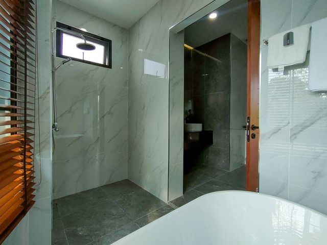 place photo 53