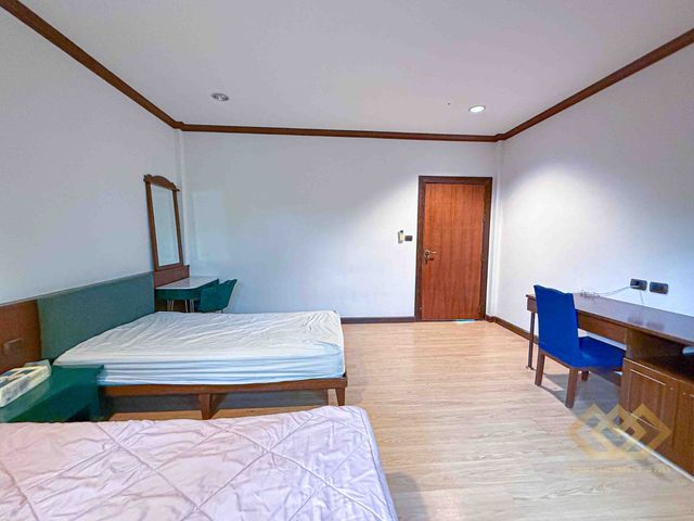 place photo 40