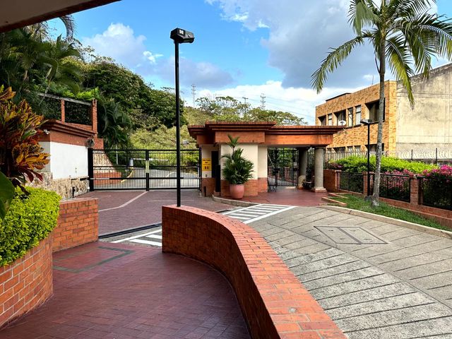 place photo 55