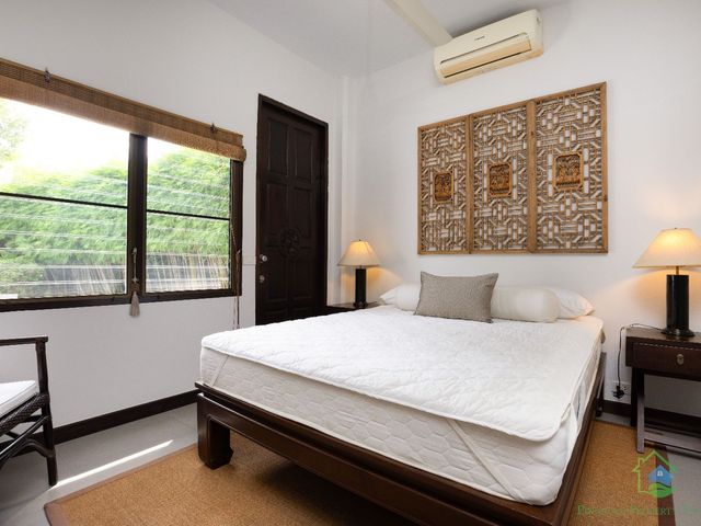 place photo 51