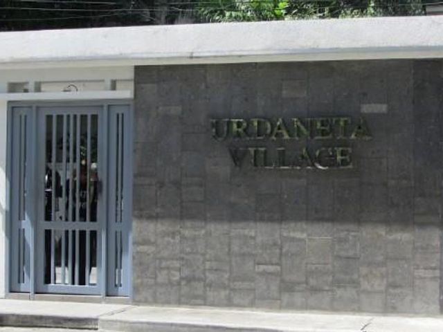 FOR SALE - Old House and Lot in Urdaneta Village, Brgy. Urdaneta, Makati City
