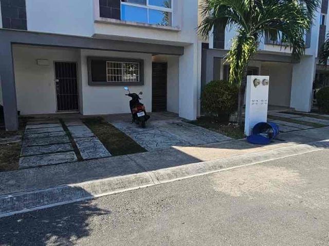 place photo 30