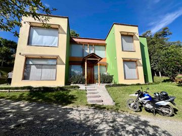 place photo 40
