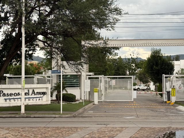 place photo 19