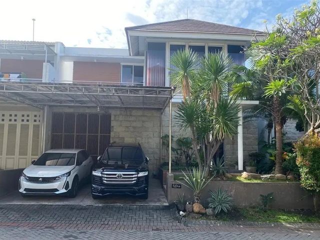Jual Rumah Modern Minimalist Citraland Royal Park