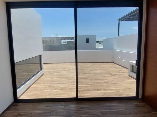 place photo 43
