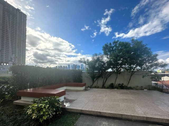 place photo 54