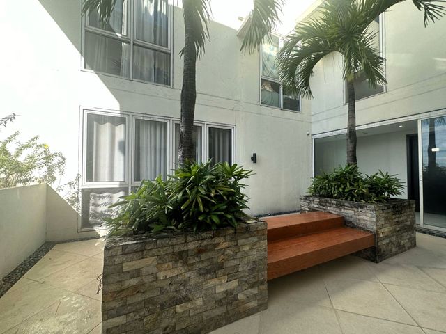 place photo 57