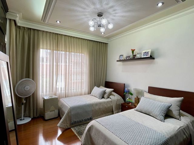 place photo 65
