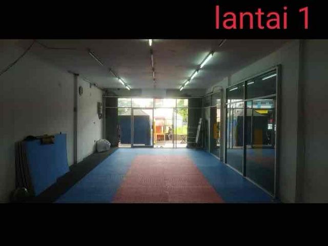 place photo 18