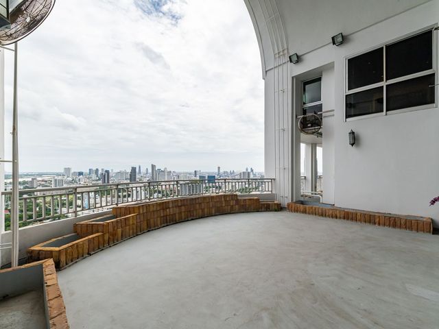 place photo 30