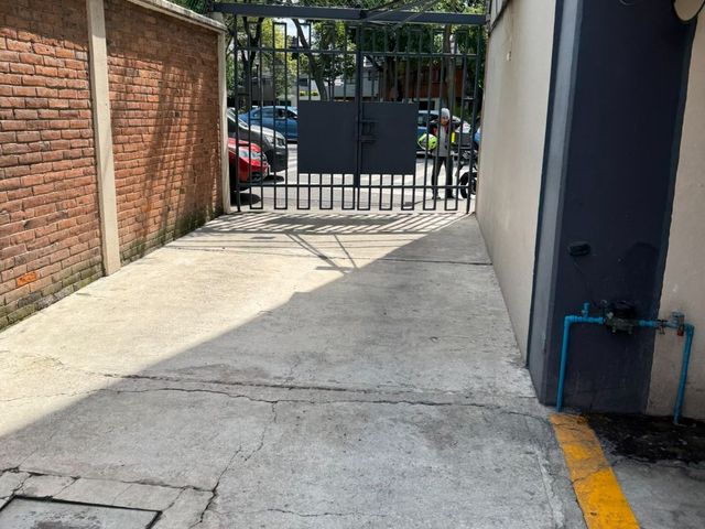 place photo 34