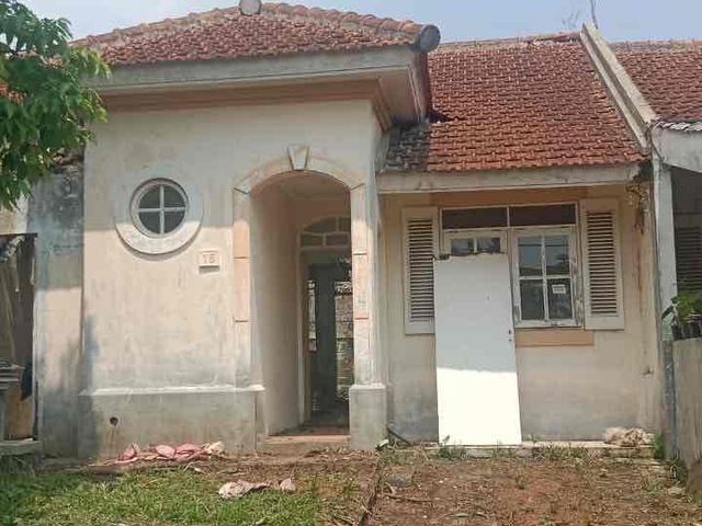Dijual Rumah Kondisi Butuh Renovasi, SHM, Taman Udayana Sentul City Bogor