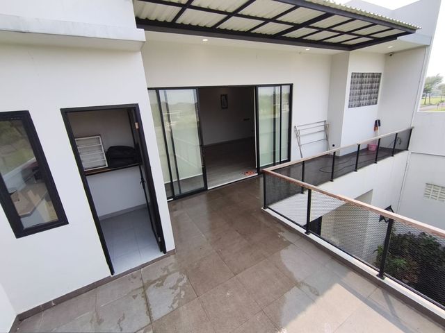 place photo 48