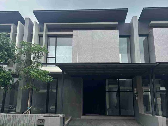BARU GRESS, Rumah District 9 Citraland Dkt Stamford Fullerton gwalk