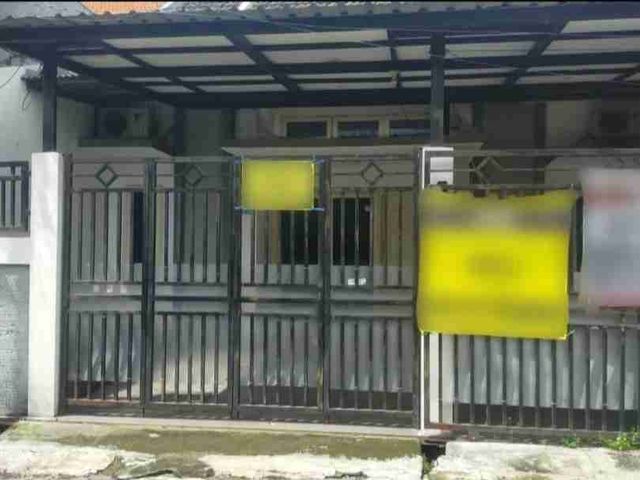 DiJual Rumah Cantik Terawat Siap Huni Karang Empat Surabaya