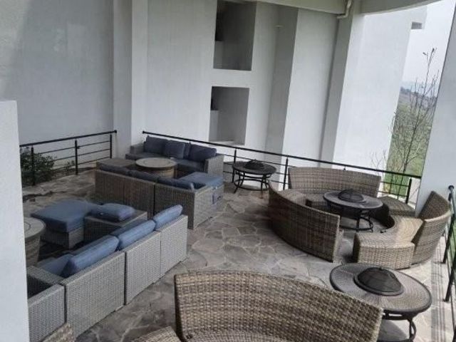place photo 58